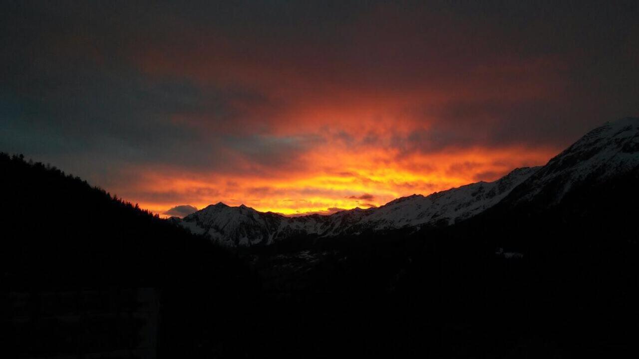 Stadel Soussun Champoluc Esterno foto