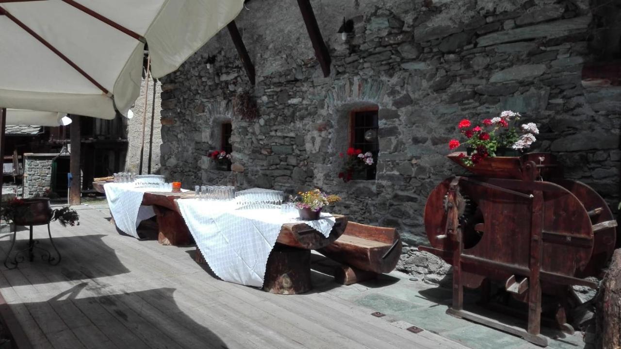 Stadel Soussun Champoluc Esterno foto