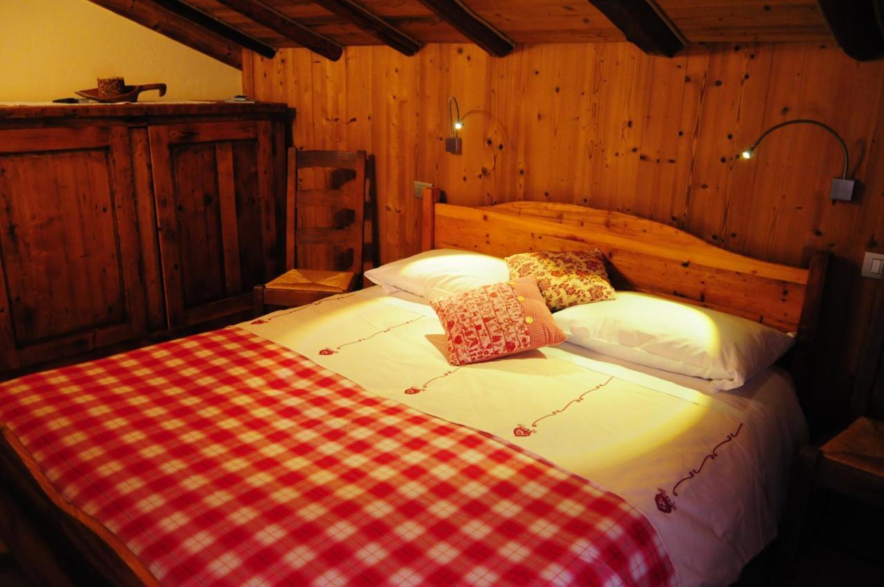 Stadel Soussun Champoluc Esterno foto