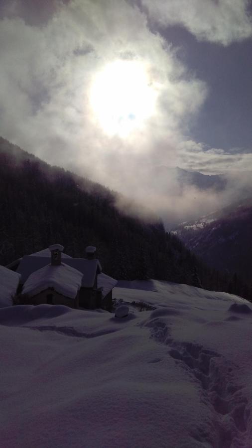 Stadel Soussun Champoluc Esterno foto