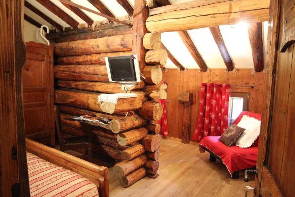 Stadel Soussun Champoluc Esterno foto